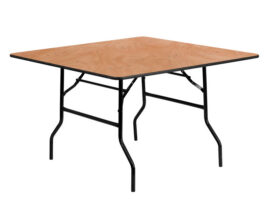 Square table, 4' x 4'