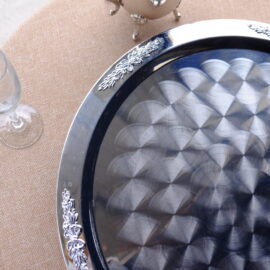 Stainless steel accent swirl trays